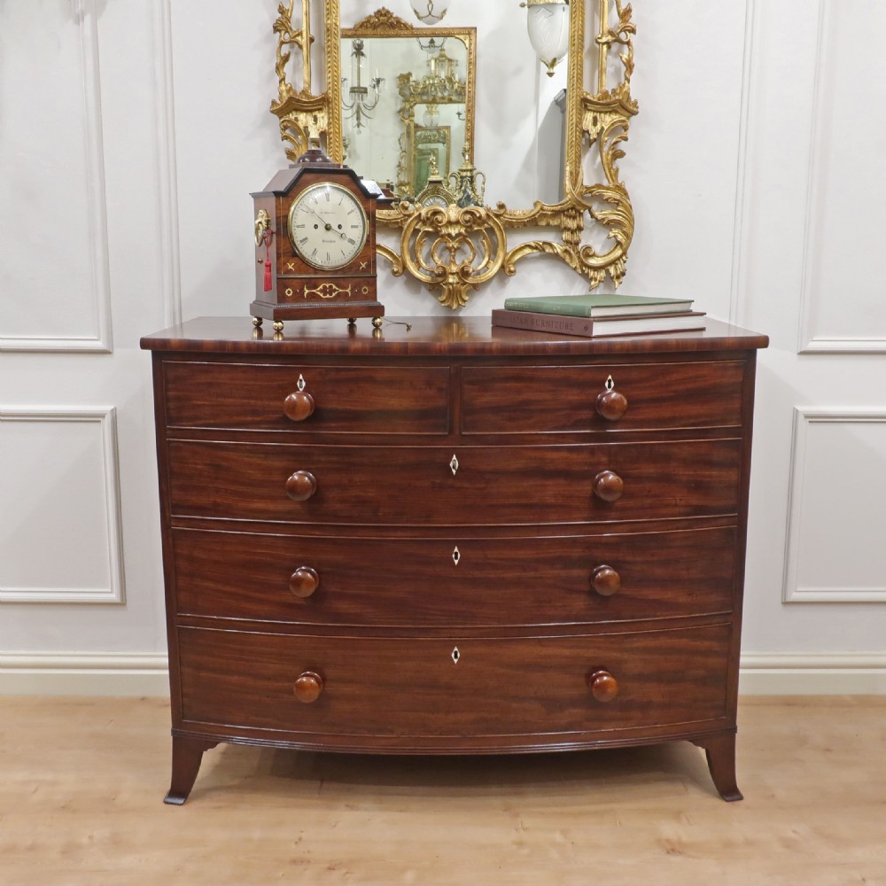 Georgian Mahogany Bow Fronted Chest of Drawers Attributed to Gillows