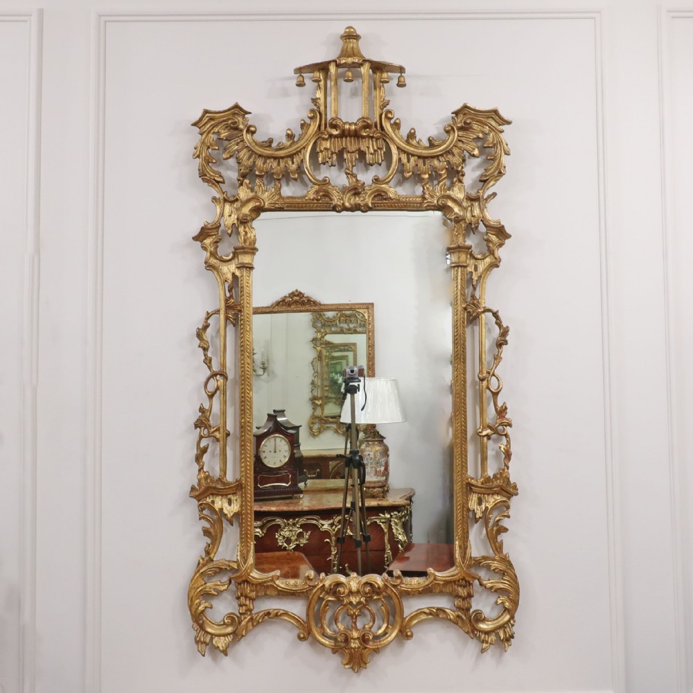 Italian Chinese Chippendale Style Giltwood Wall Mirror