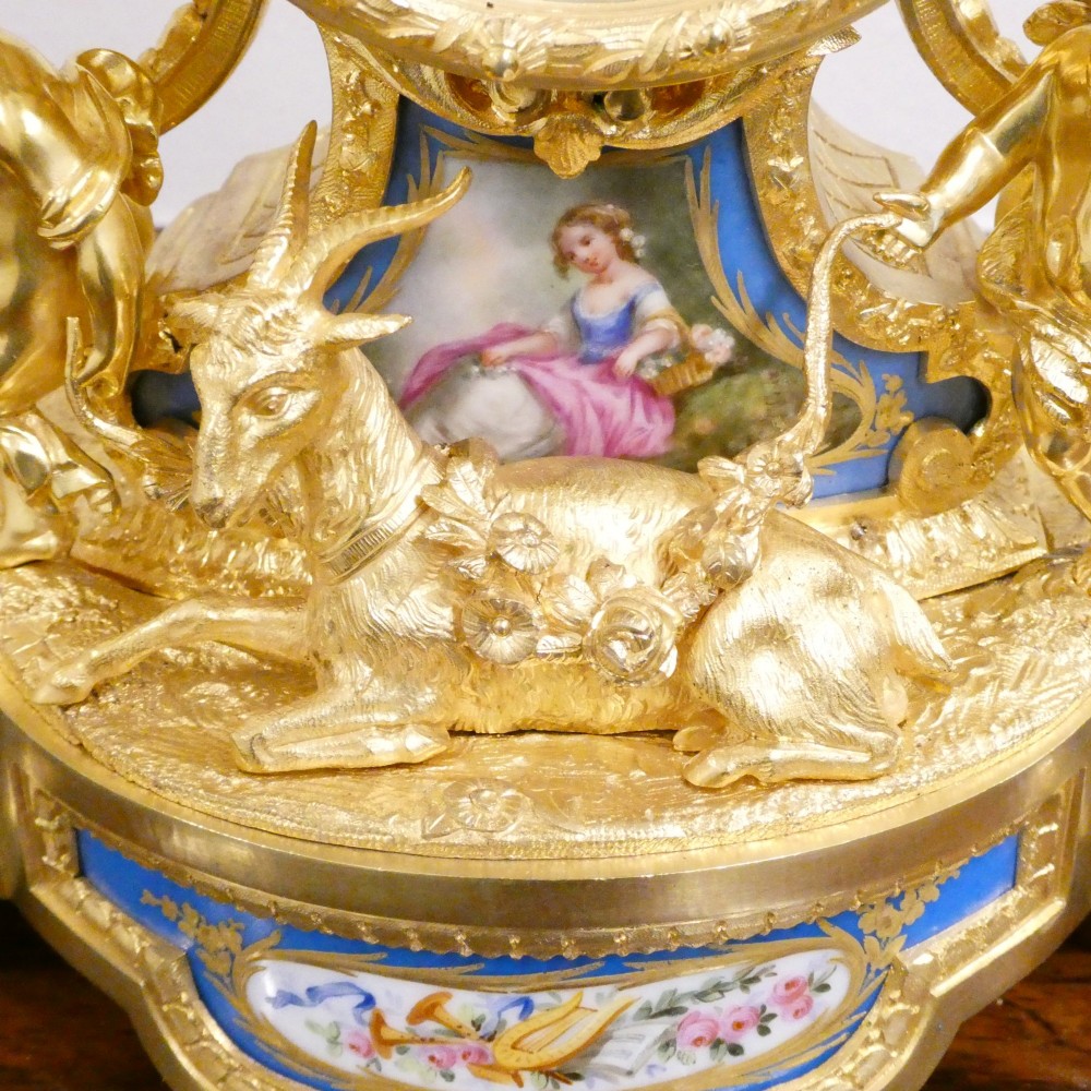 Alternate View