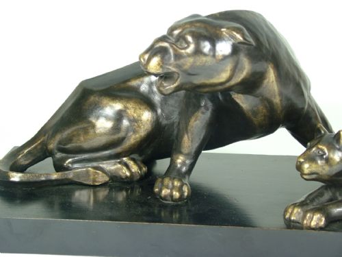 fig 1. A panther and Cub Group by Georges Lavroff, Circa 1930