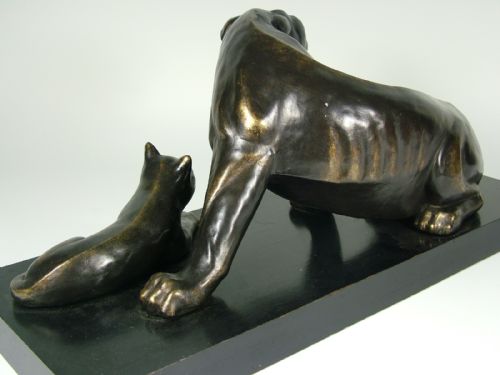 fig 2. A panther and Cub Group by Georges Lavroff, Circa 1930