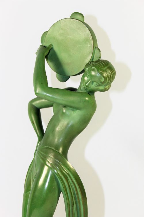 fig 1. Large 18