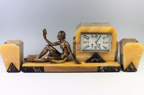Chiparus, French Art Deco Clock "The Reader" C.1920s