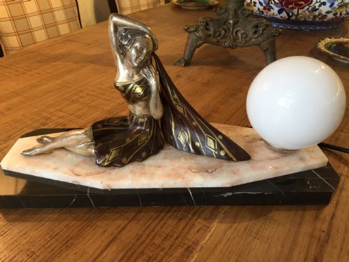 French Art Deco Lady Lamp C.1930