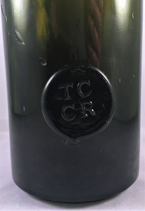 TCCR SEALED BOTTLE DARK GREEN COLOUR C19TH - ADDITIONAL PHOTO 2