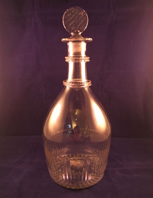 irish decanter early c19th - CATEGORY: ANTIQUE GLASS - DATED 19TH CENTURY