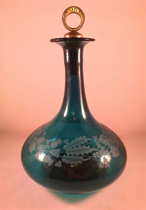 onion shape decanter engraved with thistleroseshamrock c1830 - CATEGORY: ANTIQUE GLASS - DATED 19TH CENTURY