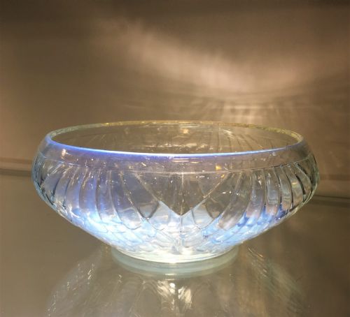 art deco opalescent oyster shell design bowl signed joblings c1920 - CATEGORY: ANTIQUE GLASS - DATED 1920