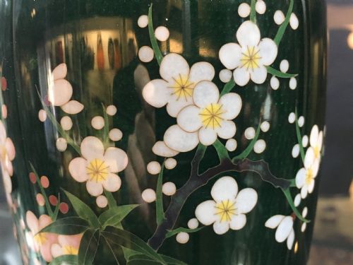 JAPANESE GINBARI ENAMEL VASE WITH PRUNUS BLOSSOM BAMBOO MOTIF EARLY C20TH - ADDITIONAL PHOTO 3