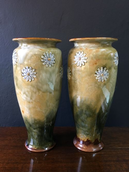 EMILY WELCH ROYAL DOULTON VASES WITH FLOWERHEADS ON GREEN GROUND C1902 - ADDITIONAL PHOTO 5