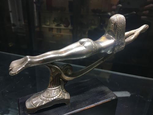 RARE FRENCH BRONZE CAR MASCOT OF AN EGYPTIAN SWIMMER 1920S - ADDITIONAL PHOTO 2