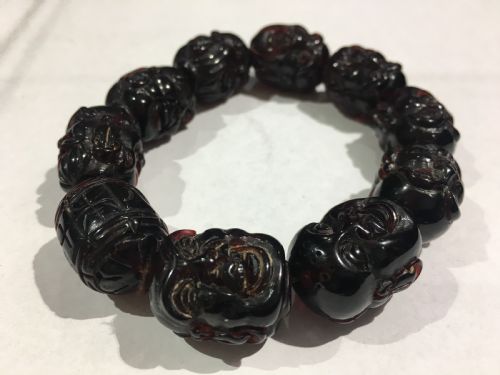 CHINESE CARVED AMBER BEADS C19TH - ADDITIONAL PHOTO 2