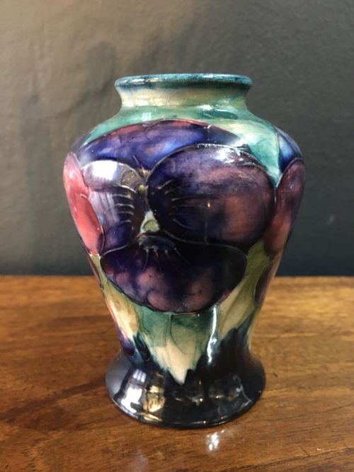 MOORCROFT PANSY DESIGN MINIATURE VASE BY WILLIAM MOORCROFT C191417 - ADDITIONAL PHOTO 1