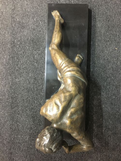 BRONZE RONCOURT FIGURE OF POISED MAN C1930 - ADDITIONAL PHOTO 1
