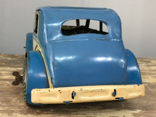 WELLS 1930'S TINPLATE CLOCKWORK LIMOUSINE CAR - ADDITIONAL PHOTO 2