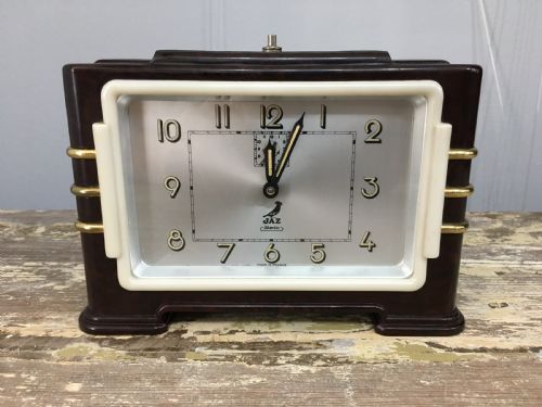 JAZ 'SILENTIC' ART DECO BAKELITE CLOCK - ADDITIONAL PHOTO 5