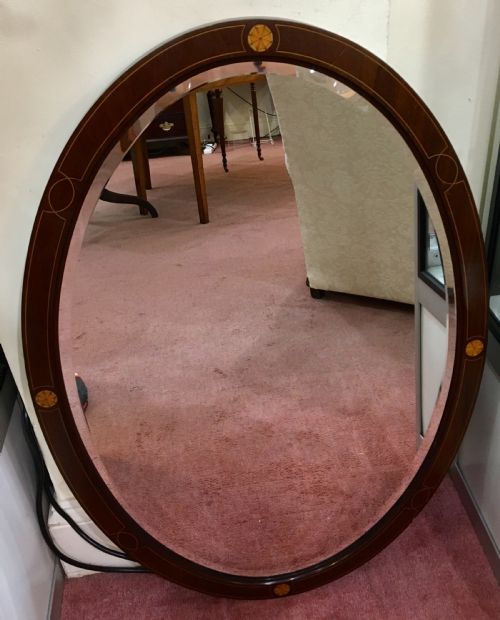 EDWARDIAN MIRROR WITH MAHOGANY FRAME C 1910 - ADDITIONAL PHOTO 1