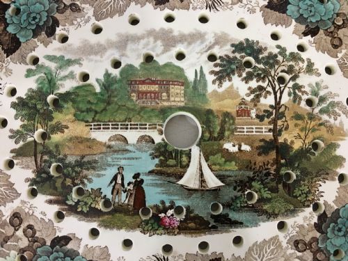 WEDGWOOD CREAMWARE DRAINER DISH COUNTRY HOUSE SCENE C182030 - ADDITIONAL PHOTO 1
