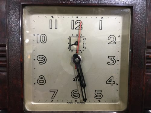 ORIGINAL FRENCH ART DECO JAZ BAKELITE ALARM CLOCK C1930S - ADDITIONAL PHOTO 1