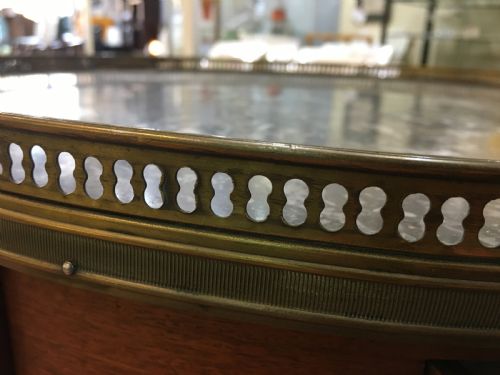 FRENCH BOUILLOTTE TABLE WITH MARBLE TOP BRASS GALLERY TAPERING LEGS WBRASS COLLARS C1910 - ADDITIONAL PHOTO 4