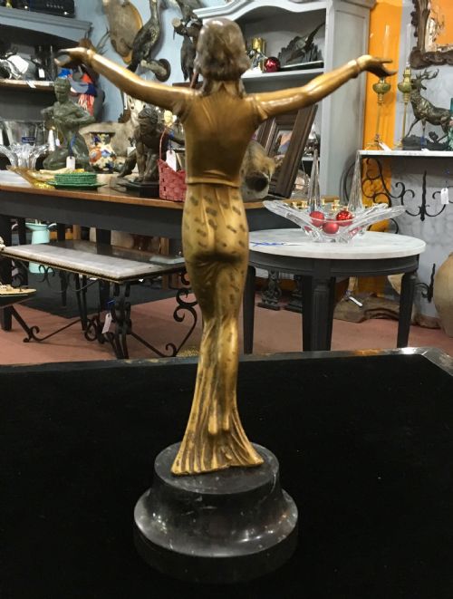 ORIGINAL LORENZL STYLE ART DECO STATUE C1920 30 - ADDITIONAL PHOTO 4