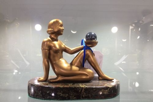 the offering french art deco nude female figure on plinth c192030 - CATEGORY: ANTIQUE METAL - DATED 1920