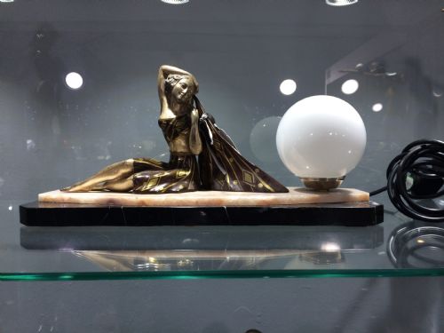 french art deco lady lamp c192030's - CATEGORY: ANTIQUE LIGHTING - DATED 1920