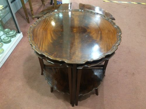 MAHOGANY OCCASIONAL TABLE WITH FOUR NESTING TABLES - ADDITIONAL PHOTO 2