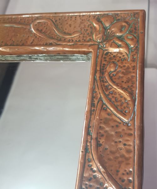 ARTS CRAFTS COPPER MIRROR C1910 ART NOUVEAU - ADDITIONAL PHOTO 5