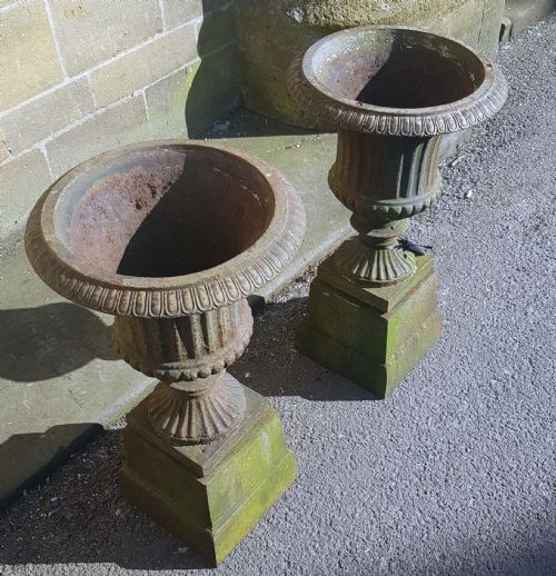 PAIR VICTORIAN CAST IRON GARDEN URNS ON ORIGINAL PLINTHS - ADDITIONAL PHOTO 13