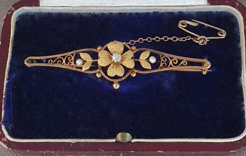 15 carat gold diamond seed pearl brooch - CATEGORY: ANTIQUE JEWELLERY - DATED EDWARDIAN