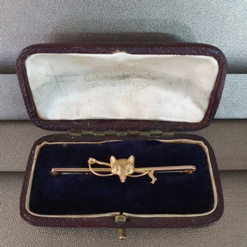 FOX 9 CARAT GOLD PIN BROOCH 1910 BY EQUESTRIAN JEWELLER ALFRED JAMES HOW - ADDITIONAL PHOTO 2