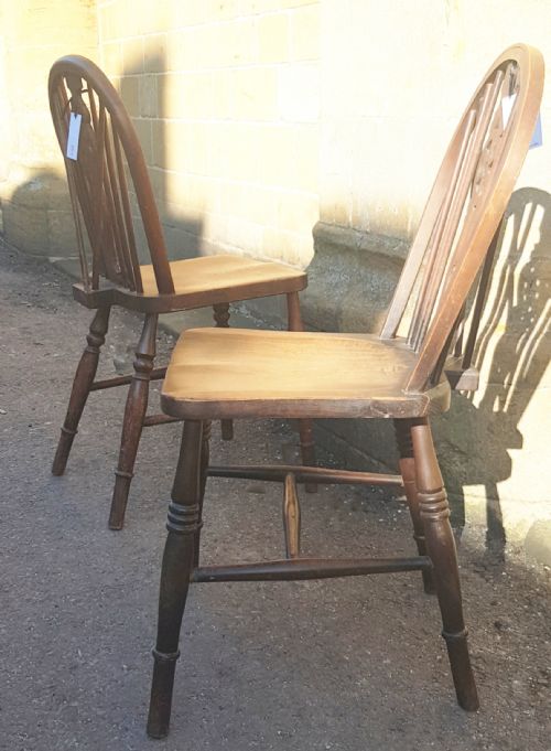 PAIR BEECH WINDSOR CHAIRS LATE 19TH CENTURY - ADDITIONAL PHOTO 1