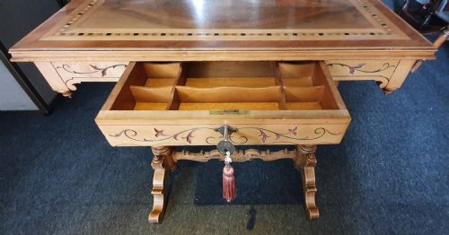 19TH CENTURY ITALIAN PARQUETRY OLIVE WOOD SYCAMORE WALNUT LADIES' DRESSING SIDE BOUDOIR TABLE WITH DRAWER KEY - ADDITIONAL PHOTO 5
