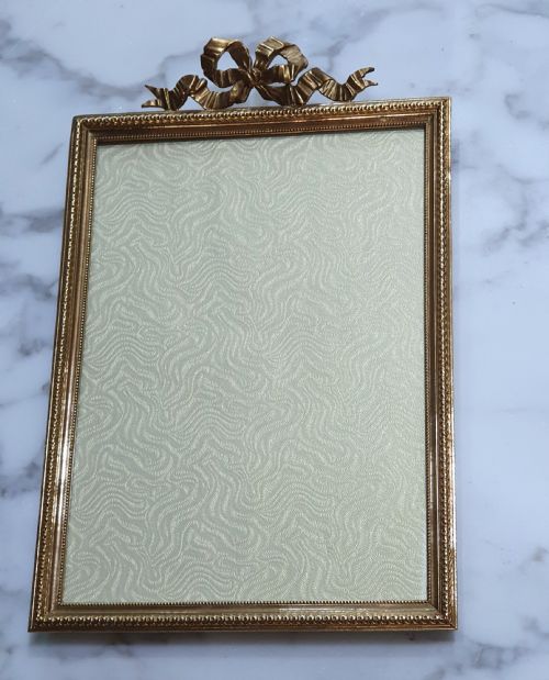 FRENCH 19TH CENTURY GILT BRONZE STANDING OR HANGING FRAME - ADDITIONAL PHOTO 4