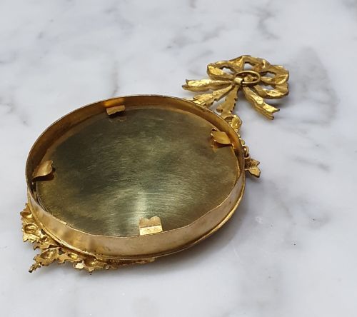 ORNATE FRENCH GILT BRONZE HANGING FRAME LATE 19TH CENTURY - ADDITIONAL PHOTO 5