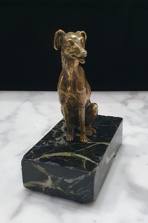 BRONZE GREYHOUND FRENCH ON MARBLE PLINTH C18TH - ADDITIONAL PHOTO 2