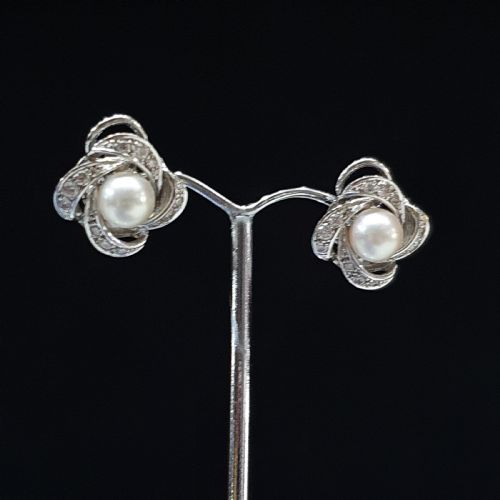 1930S40S PEARL DIAMOND 18CT WHITE GOLD PIERCED EARRINGS - ADDITIONAL PHOTO 1