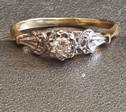 ART DECO OLD CUT OCTAGONAL DIAMOND 18 CT GOLD RING CRESCENT DIAMONDS SHOULDERS C1935 SIZE N - ADDITIONAL PHOTO 9