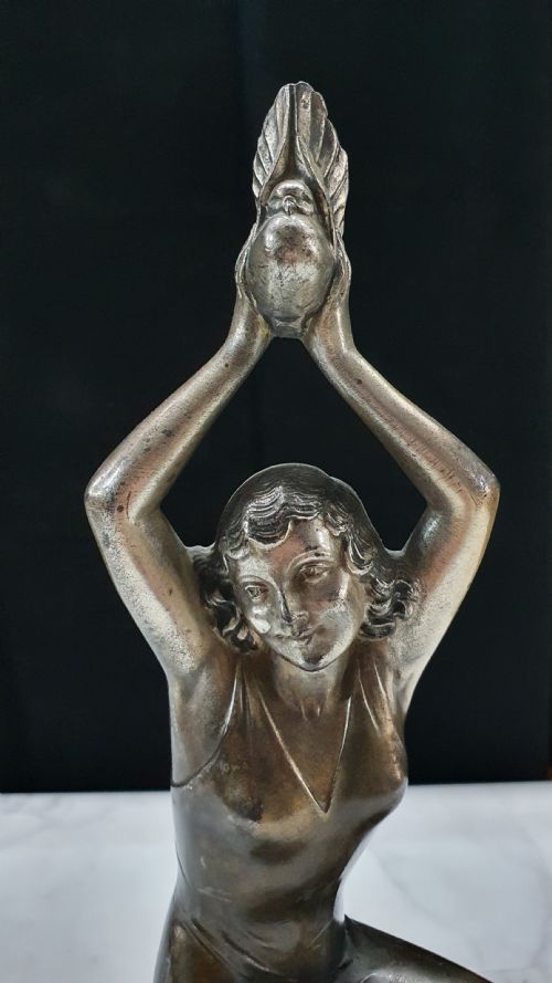 FRENCH ART DECO MESSAGE OF LOVE SCULPTURE OF YOUNG WOMAN HOLDING DOVE ON MARBLE PLINTH - ADDITIONAL PHOTO 12