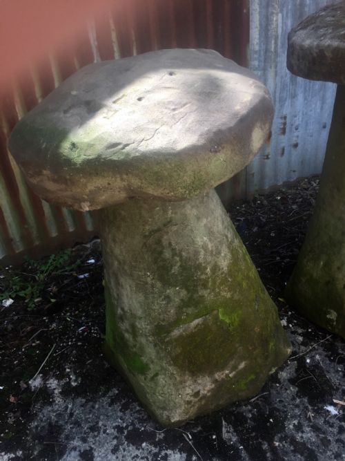STADDLE STONES PAIR VERY LARGE 80CM 19TH CENTURY - ADDITIONAL PHOTO 1
