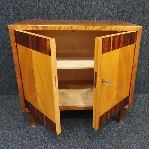 SCANDINAVIAN ART DECO WALNUT VENEER MAPLE CUPBOARD C 1930 - ADDITIONAL PHOTO 9