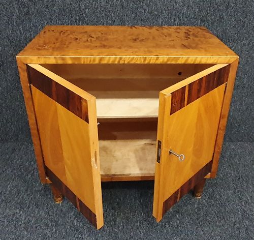 SCANDINAVIAN ART DECO WALNUT VENEER MAPLE CUPBOARD C 1930 - ADDITIONAL PHOTO 10