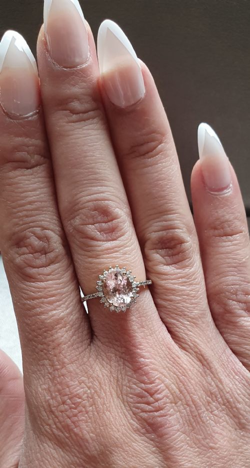 MORGANITE WITH DIAMOND HALO SHOULDERS 9CT GOLD RING SIZE N - ADDITIONAL PHOTO 8
