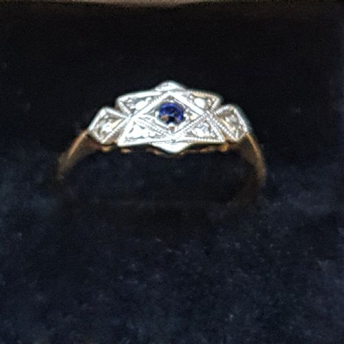 ART DECO GEOMETRIC PLATINUM SET SAPPHIRE DIAMONDS 9CT GOLD BAND RING SIZE L - ADDITIONAL PHOTO 9