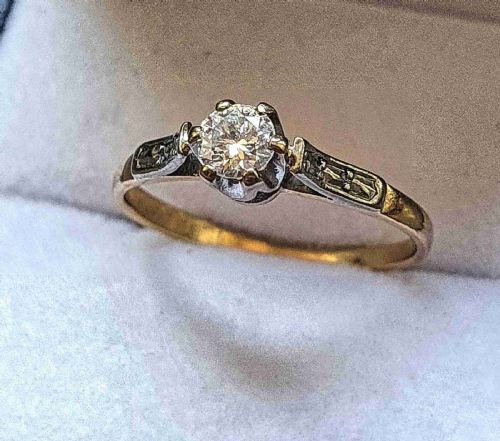 art deco ring diamond solitaire 18ct gold engagement size k - CATEGORY: ANTIQUE JEWELLERY - DATED 1920