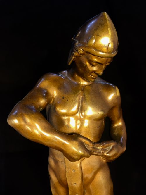 GERMAN BRONZE CASTING OF A GLADIATOR C1900 - ADDITIONAL PHOTO 9