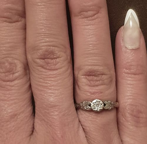 ART DECO RING DIAMOND ON PLATINUM 9CT GOLD WITH PLATINUM LEAF SHOULDERS M - ADDITIONAL PHOTO 7