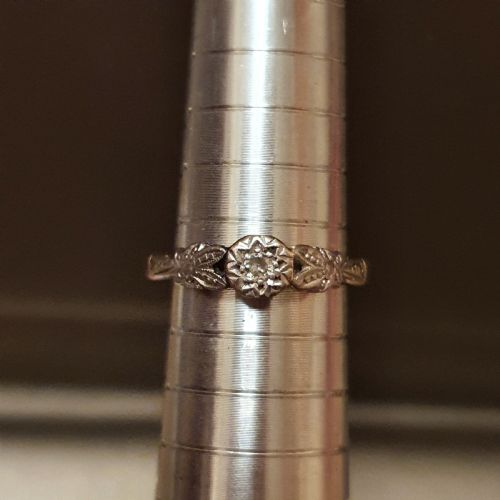 ART DECO RING DIAMOND ON PLATINUM 9CT GOLD WITH PLATINUM LEAF SHOULDERS M - ADDITIONAL PHOTO 8