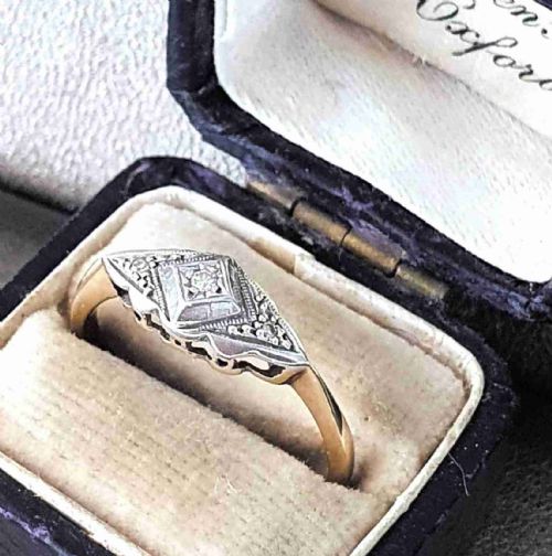 art deco ring diamond geometric on platinum 9ct gold raised rare design size o - CATEGORY: ANTIQUE JEWELLERY - DATED 1920